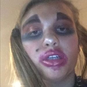 Meet your Posher, Loren